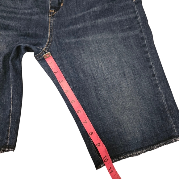 Levi Strauss Womens Midrise Bermuda Jean Shorts Size 10 - Picture 6 of 10